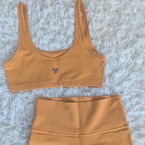 Aritzia TnAction Active Set — Mustard Yellow (M) NWT | Sports Bra + High-Waist B